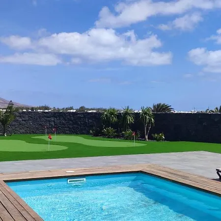 Villa Geneva - Relax Y Diversion Playa Blanca