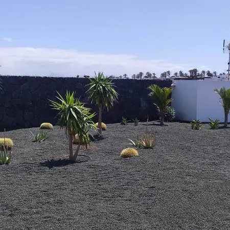 Geneva - Relax Y Diversion Villa Playa Blanca (Lanzarote)