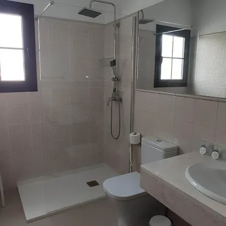 ヴィラ Geneva - Relax Y Diversion *